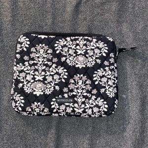 brand new vera bradley laptop case!